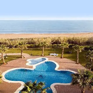 El Amanecer Hotel *